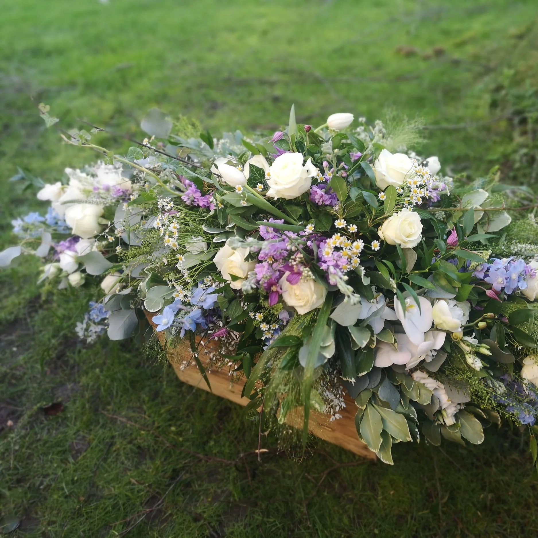 Funeral flowers best sale